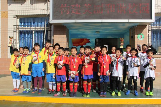 这很马刺！领袖文班7中5赢球微微出汗 全民皆兵时隔9年苦尽甘来